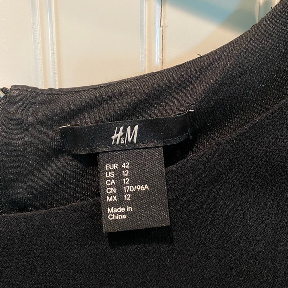 H&M Black Zip Back Knee-length Dress - 12 - Picture 7 of 10